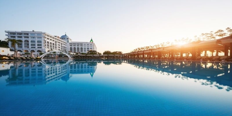 How Smart Hotel Technologies Tackle Energy Wastage?
